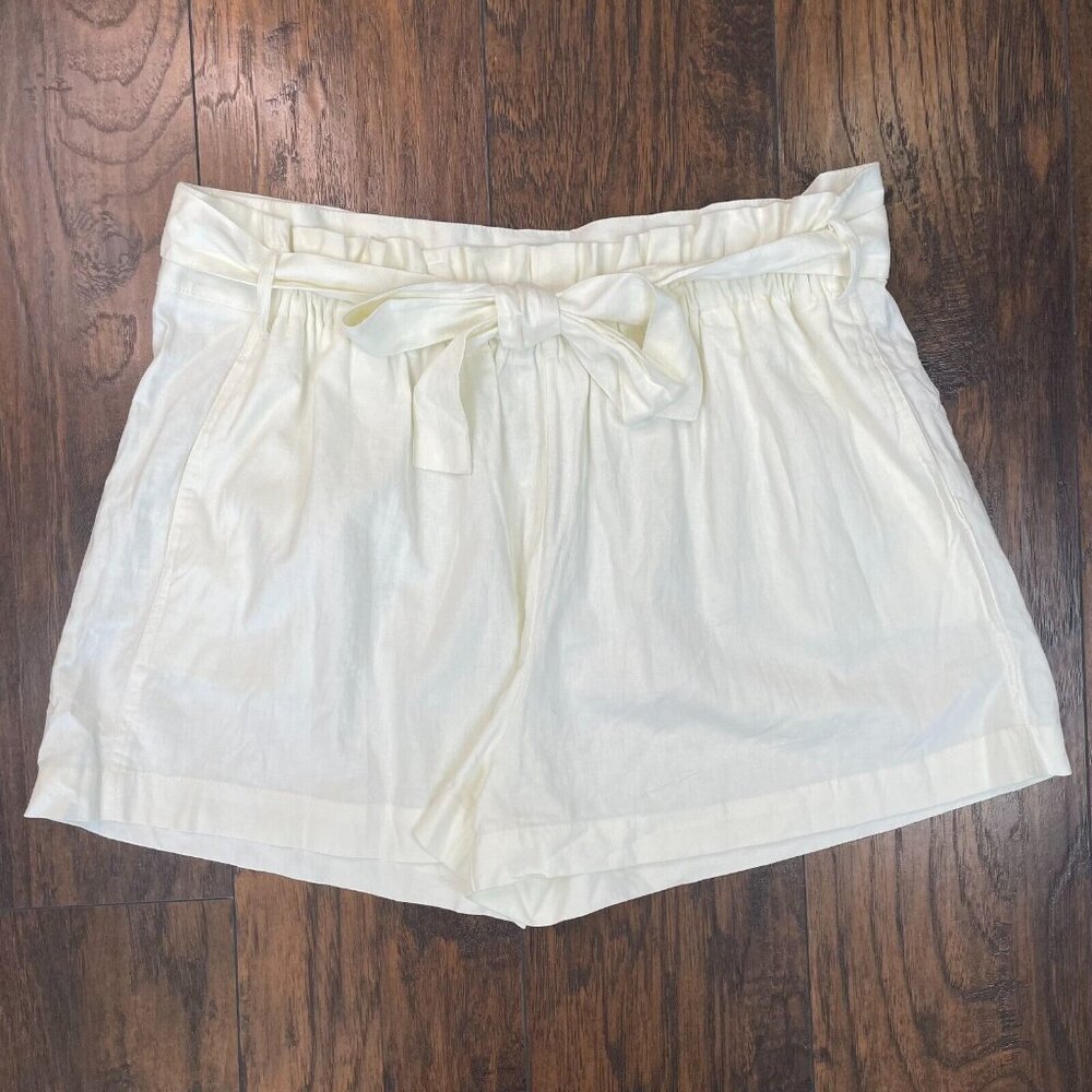 Ophelia Roe Paperbag Shorts 2X White Linen Blend‎ Belted Women's